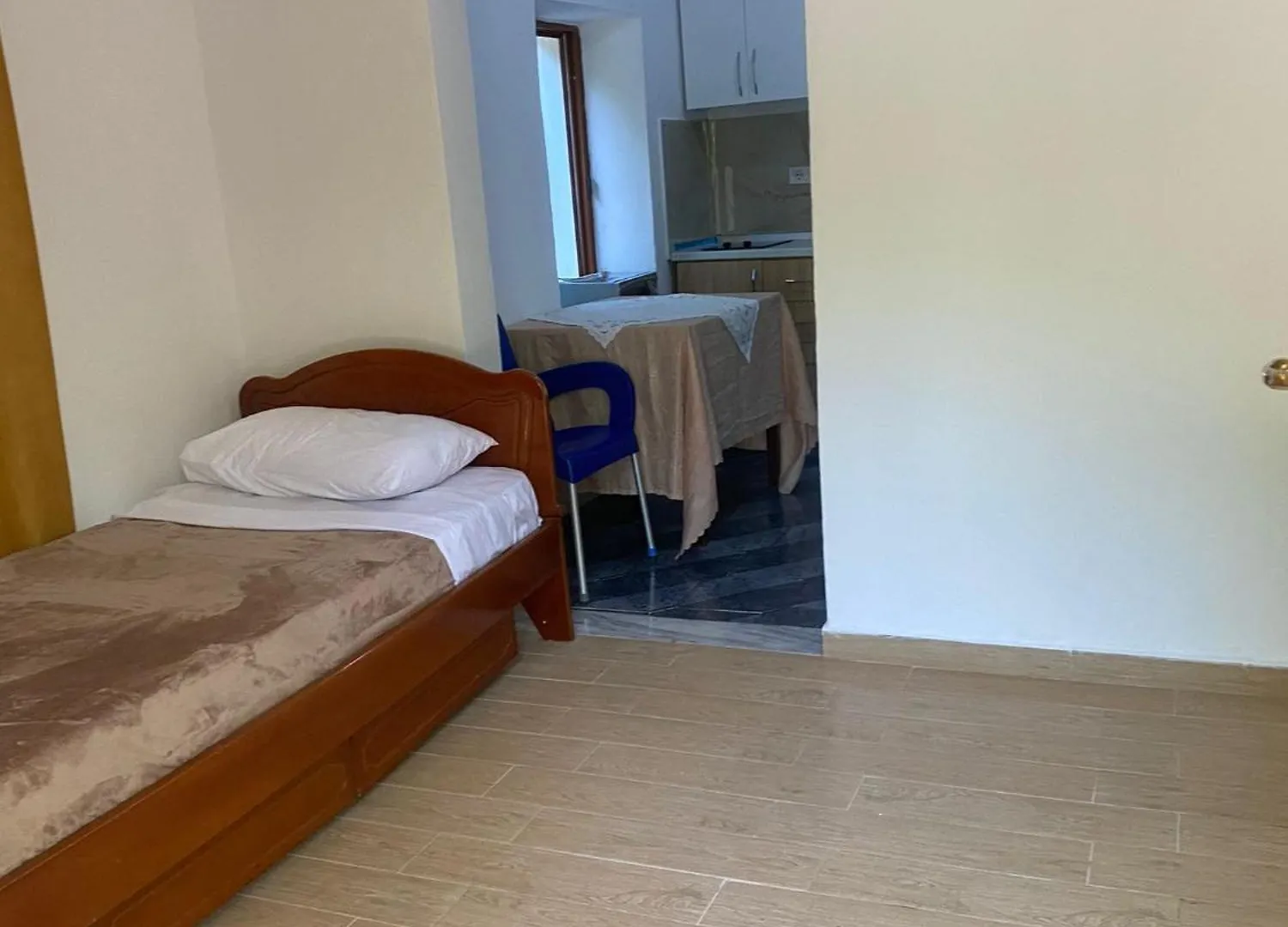 Eva & Resul Apartments Ilias 0*,  Albania